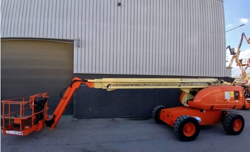 Sold - Telescopic Boom Lift - View 2
